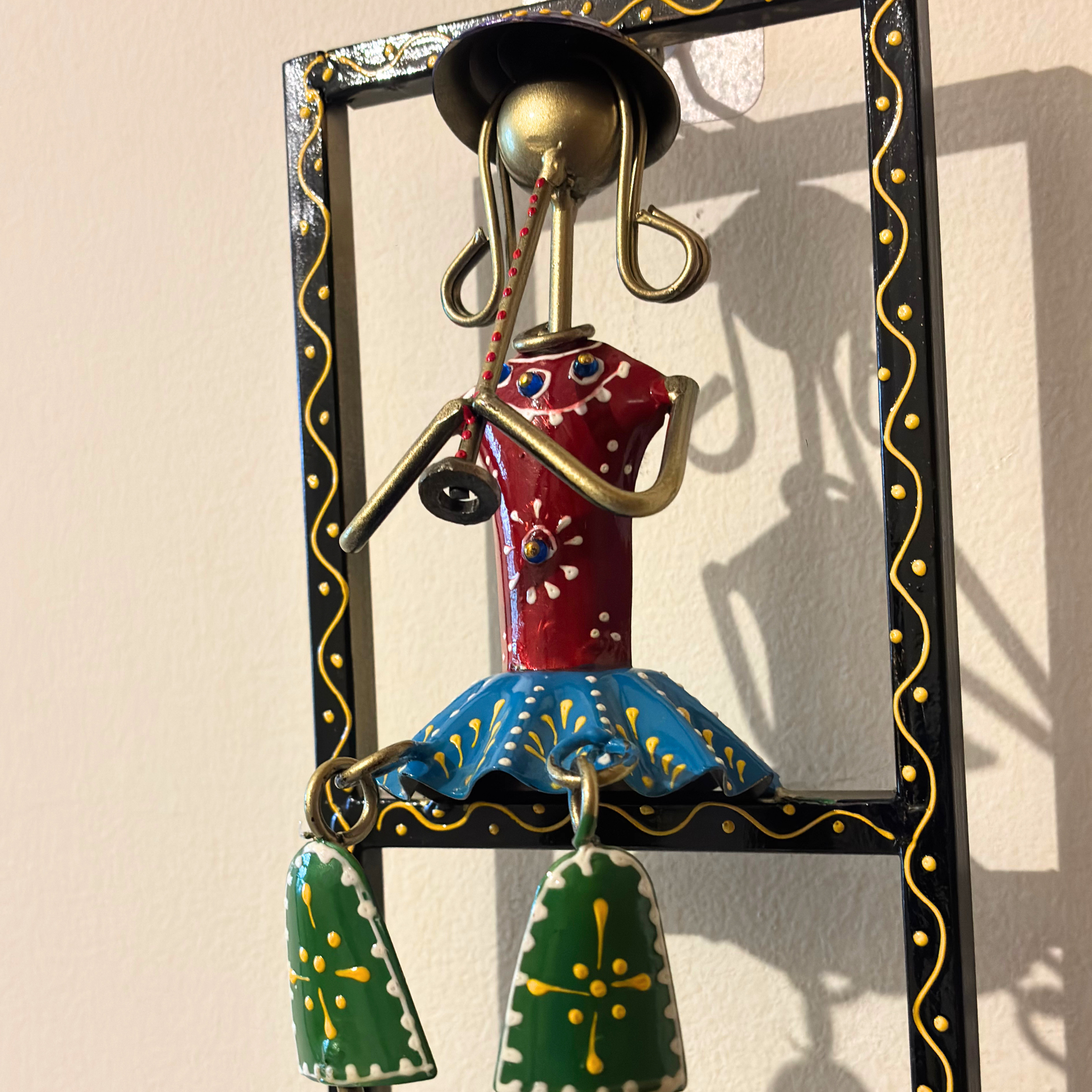 Handcrafted Rajasthani Musician Jhula Frame – Colorful Metal Wall Art Decor for Living Room | Gulabi Craft