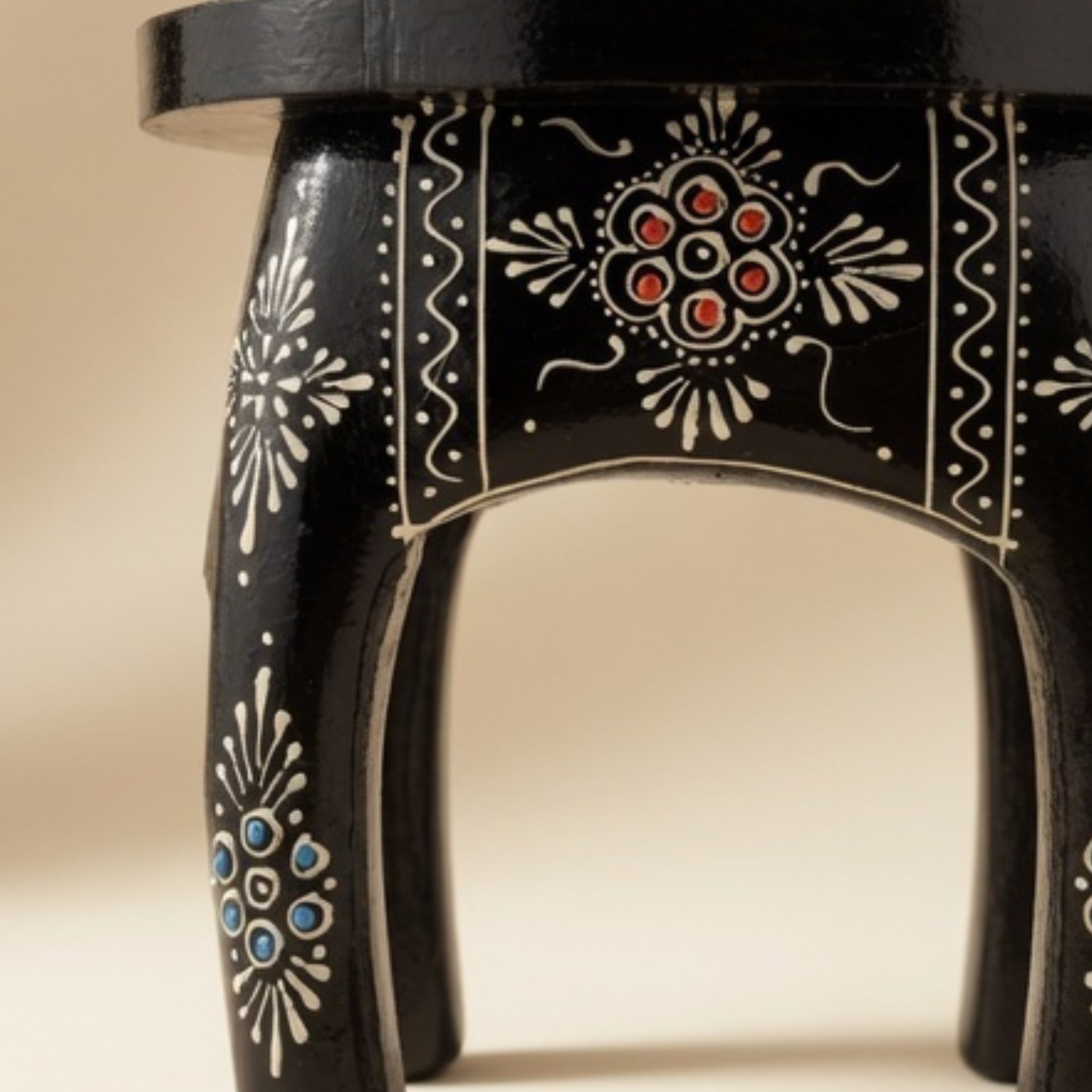 Gulabi Craft Handcrafted Wooden Elephant Stool (8-Inch) – Traditional Indian Painted Decorative Accent & Side Table