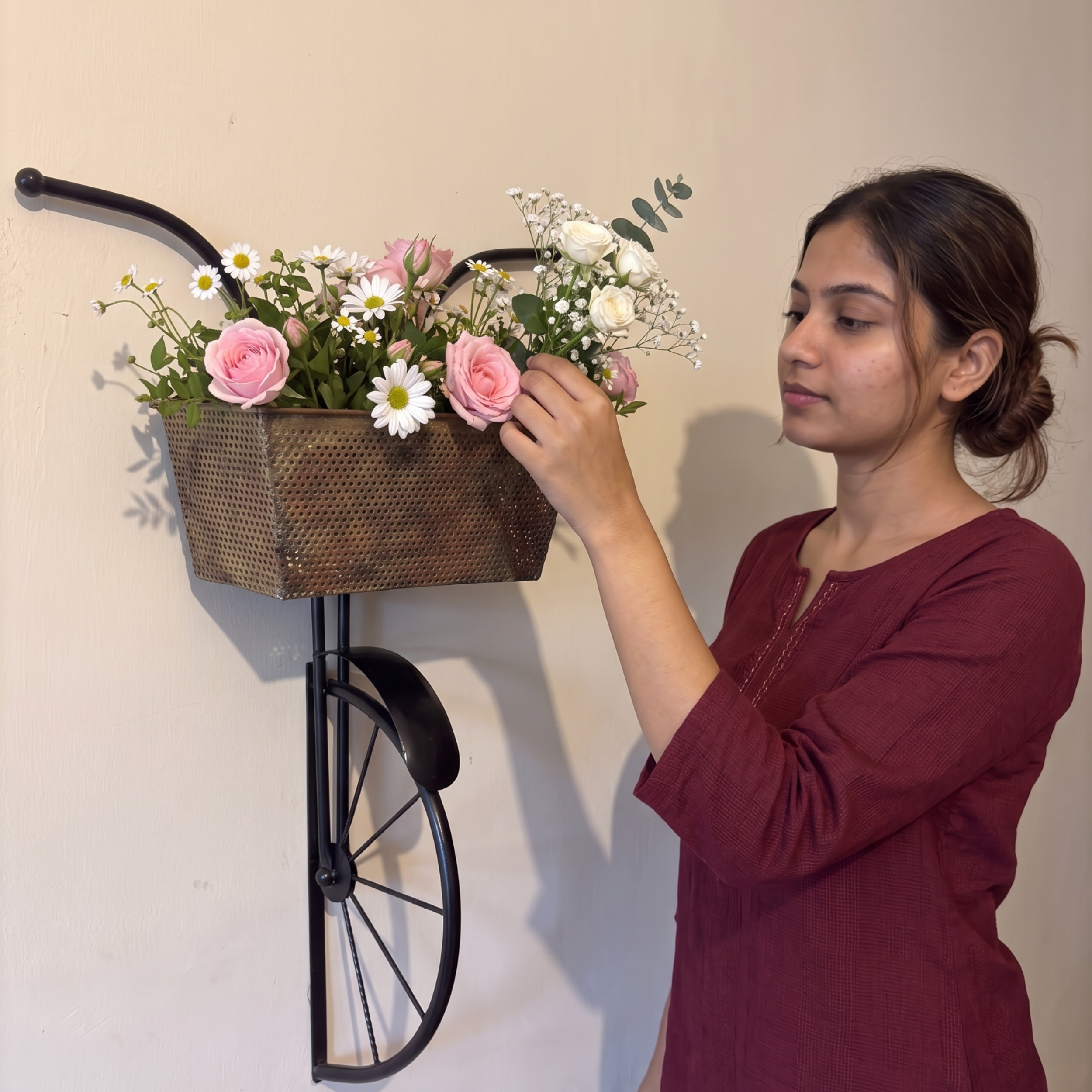 Handcrafted Vintage Cycle Wall Planter – Big Metal Bicycle Basket for Home & Balcony Decor | Gulabi Craft