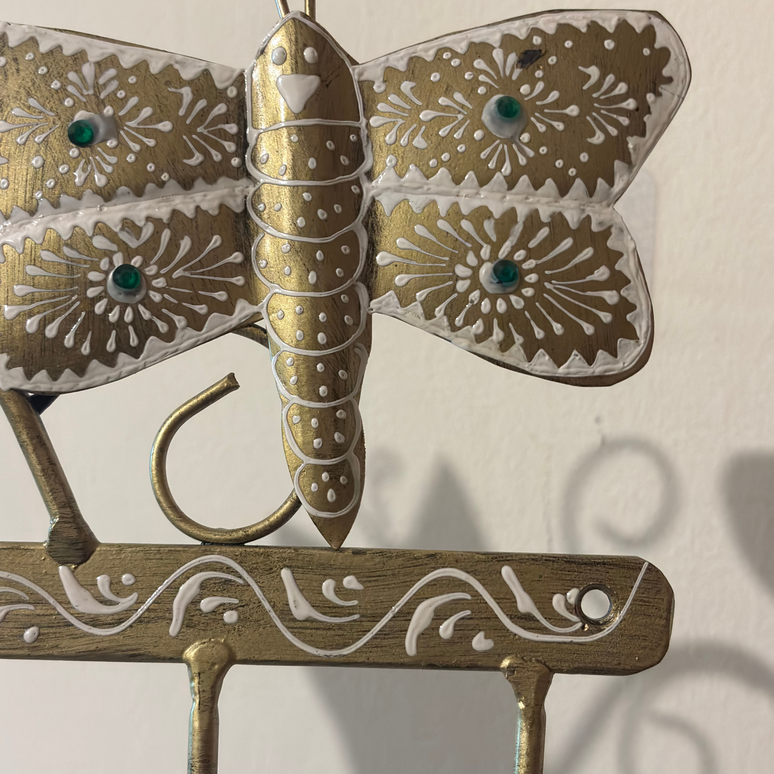 Gulabi Craft Handcrafted Butterfly Key Holder – Antique Gold Metal Wall Hook for Entryway Decor & Gifting