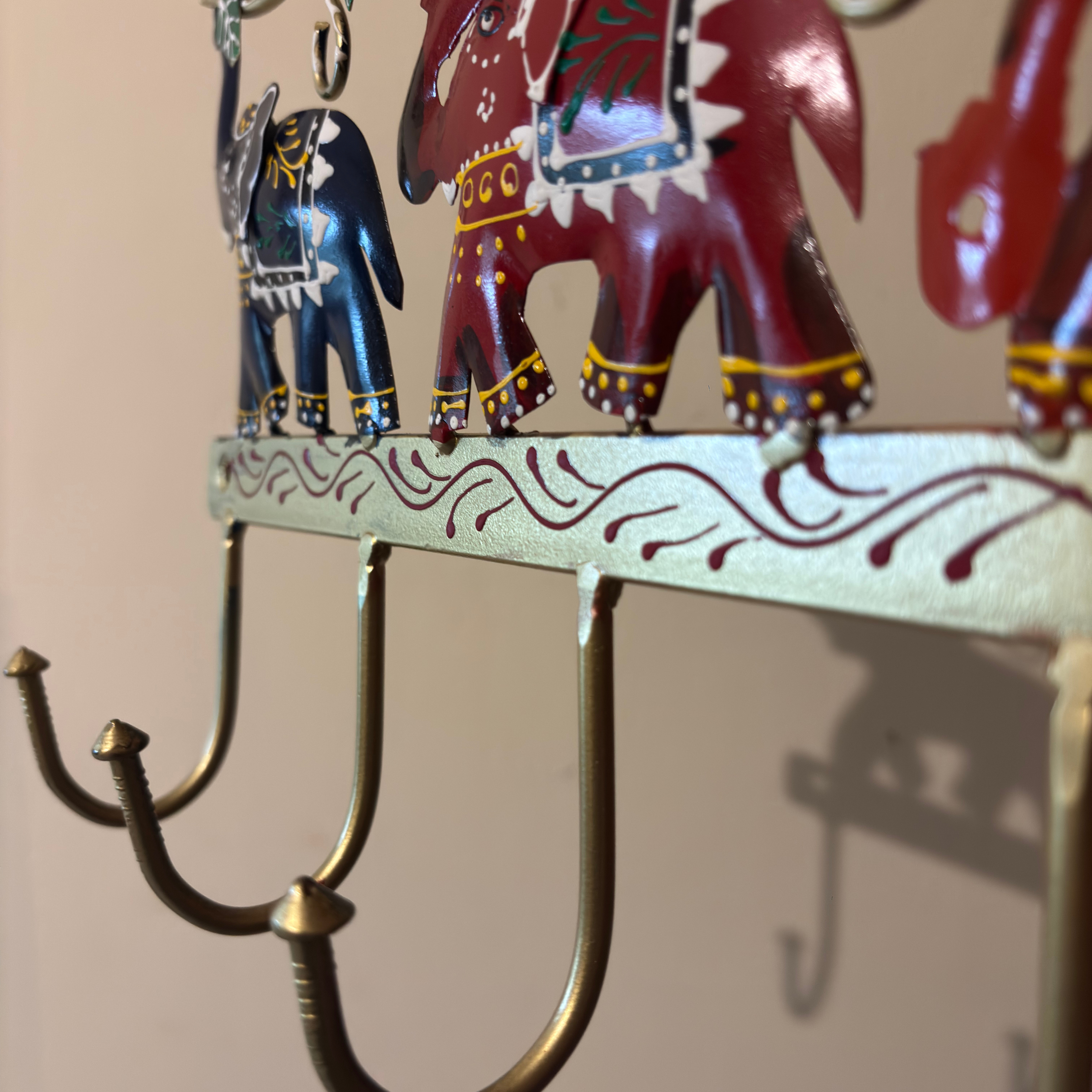 Handcrafted 3 Elephant Key Holder – Colorful Metal Wall Hook for Entryway Decor & Vastu Gifting | Gulabi Craft