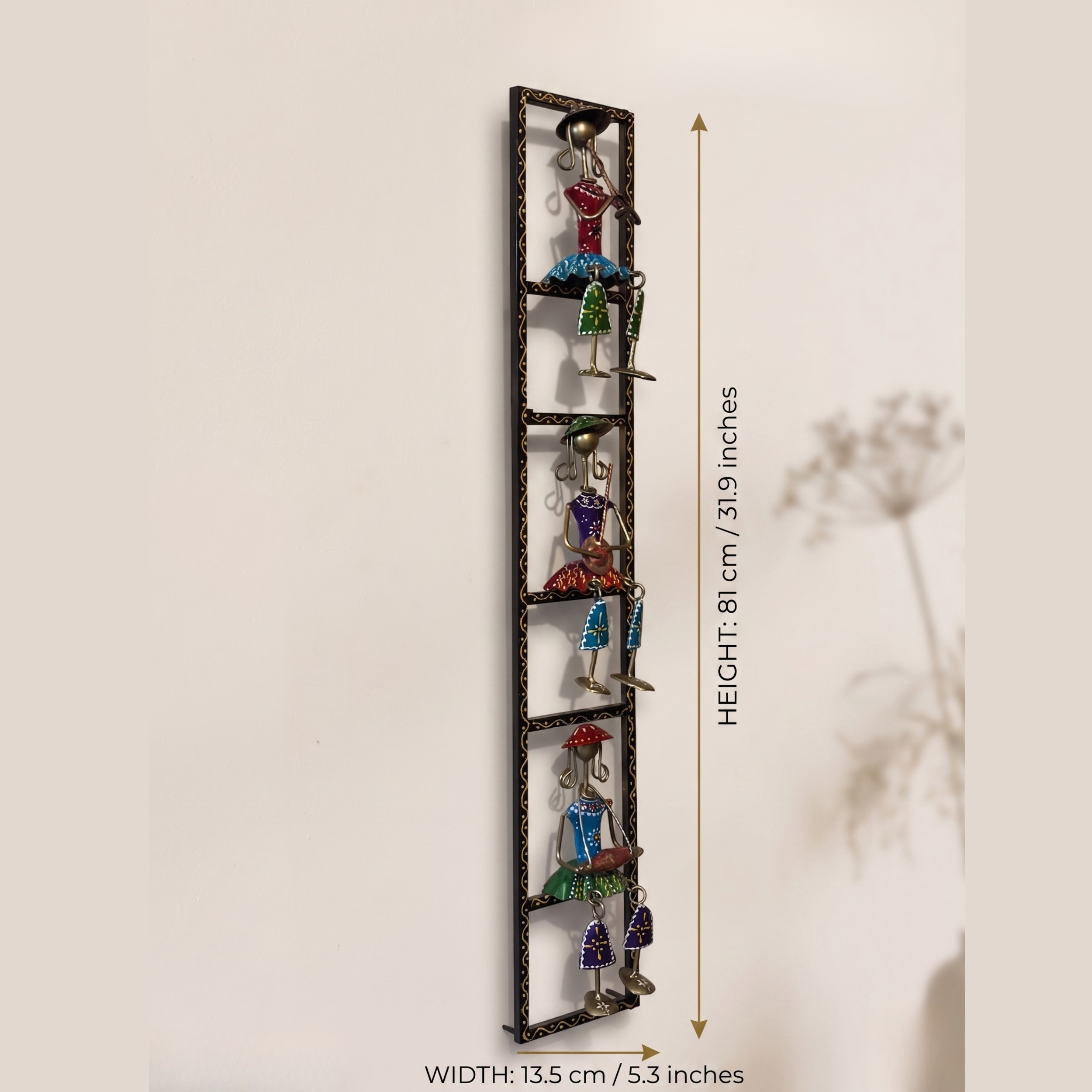 Handcrafted Rajasthani Musician Jhula Frame – Colorful Metal Wall Art Decor for Living Room | Gulabi Craft