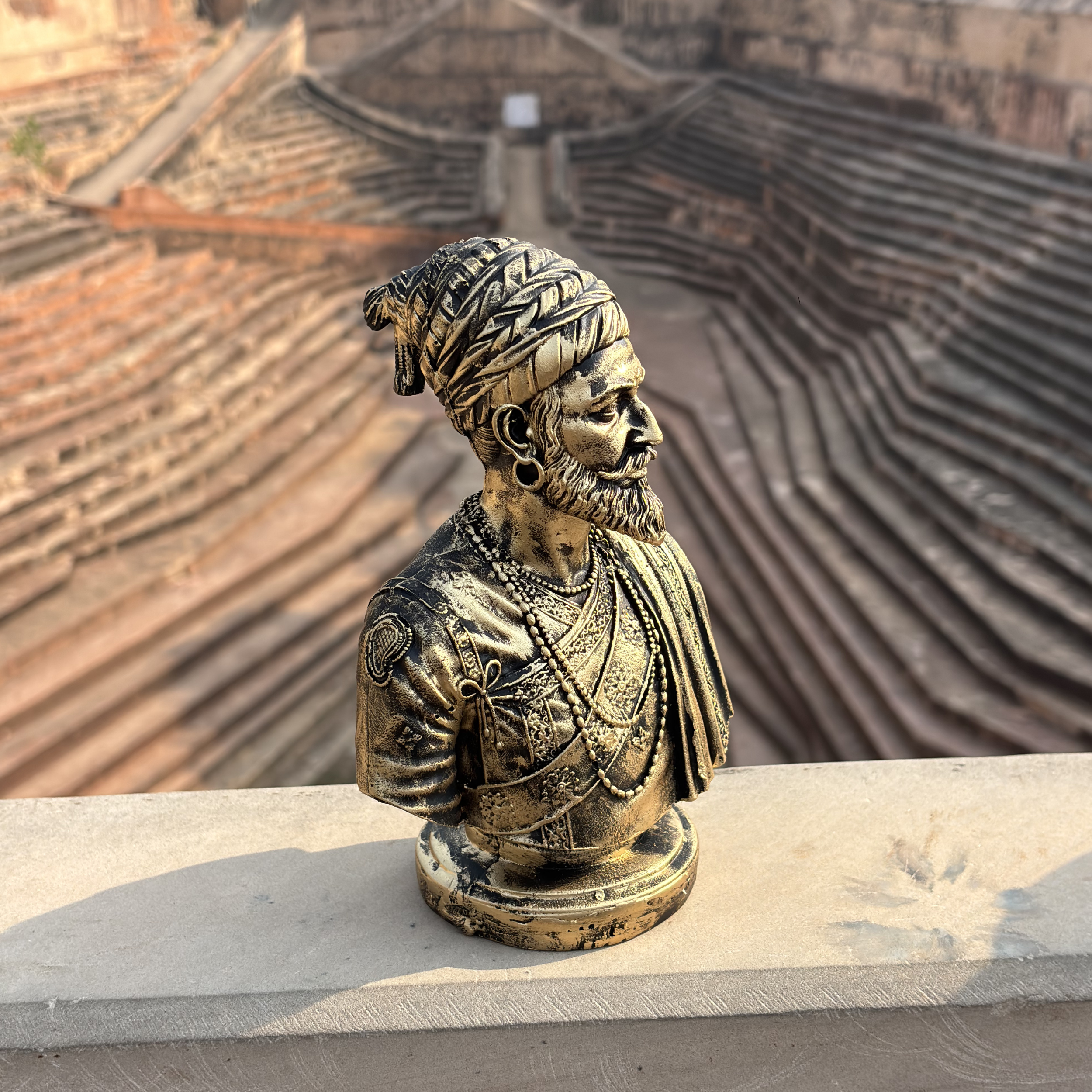 Chhatrapati Shivaji Maharaj Bust Statue Antique Gold Handcrafted&nbsp; Home Decor | Gulabi Craft