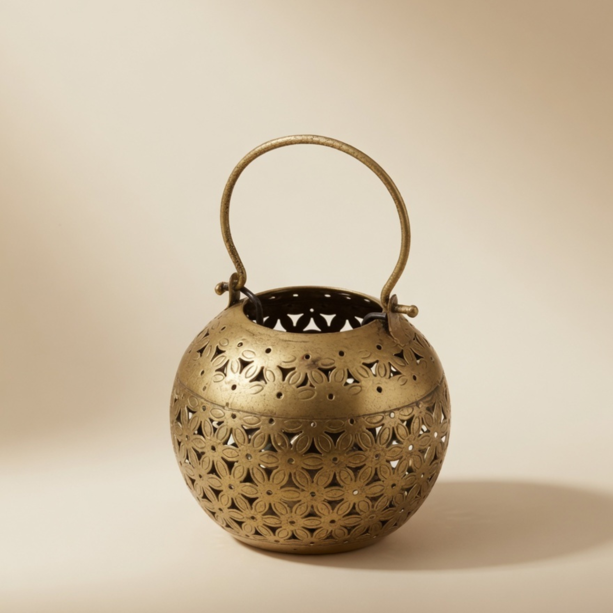 Handcrafted Candle Lotta Lantern – Vintage Metal Hanging Tea Light Holder Home Decor | Gulabi Craft