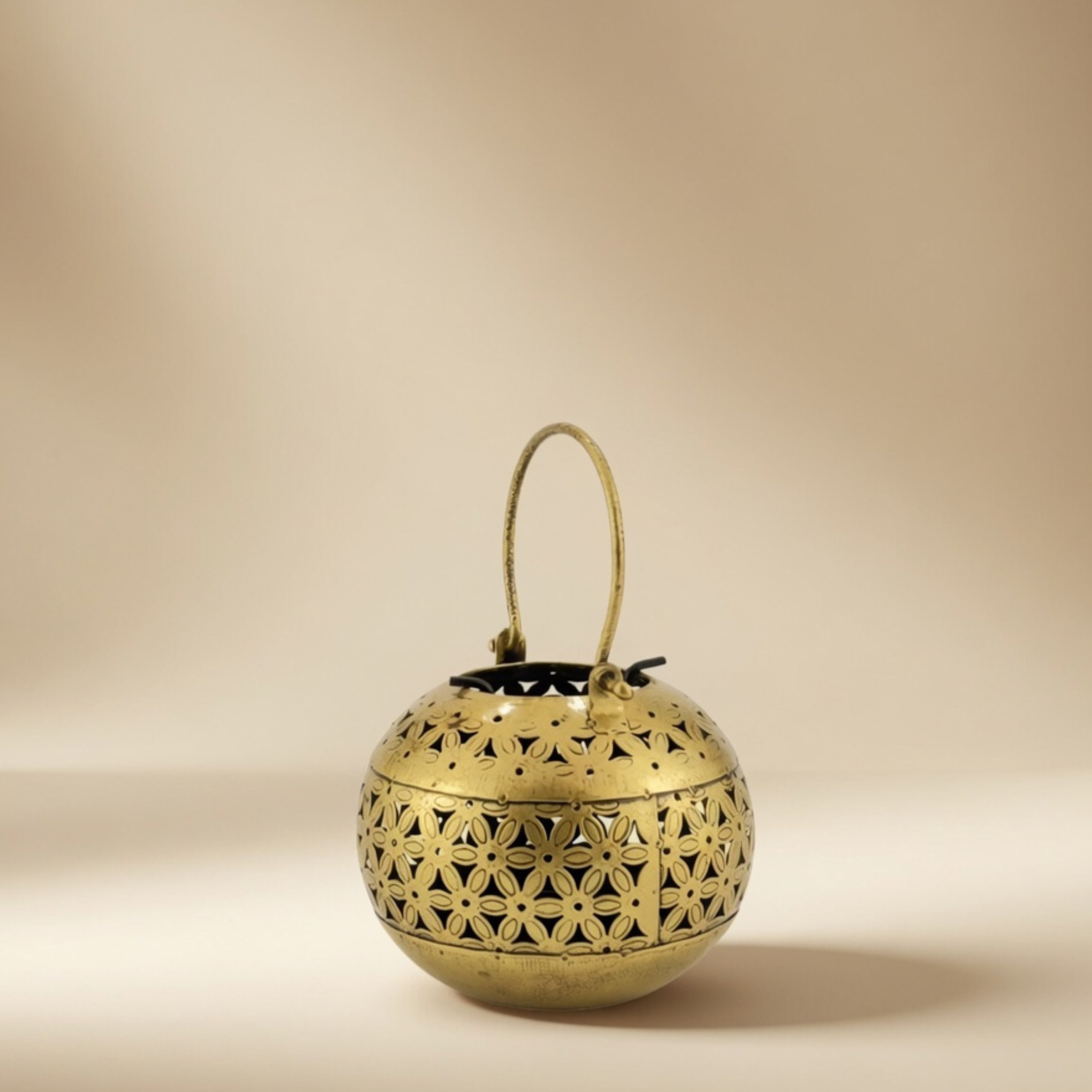 Handcrafted Candle Lotta Lantern – Vintage Metal Hanging Tea Light Holder Home Decor | Gulabi Craft