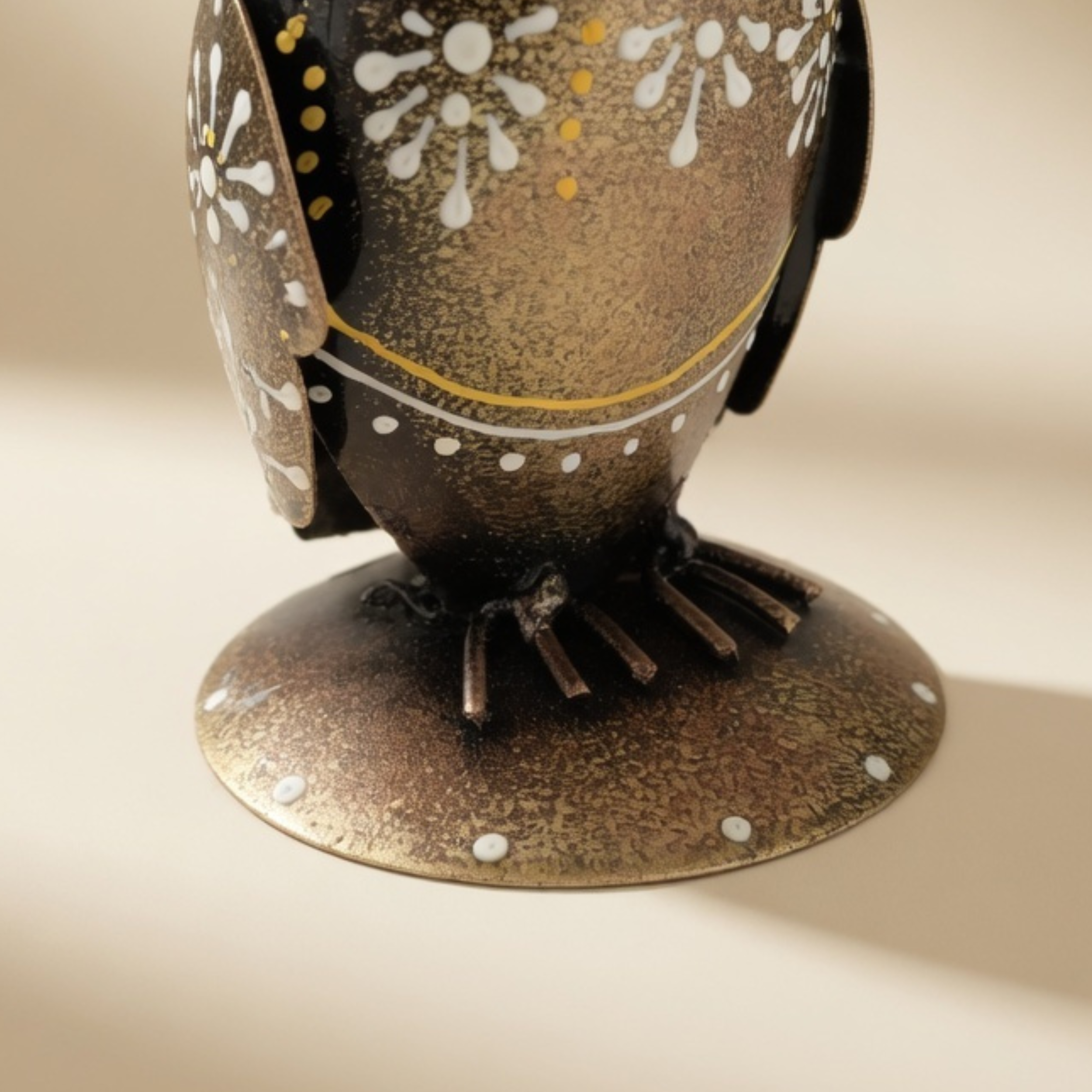 Handmade Metal Owl Pen Stand – Decorative Desk Organizer | Unique Office Decor